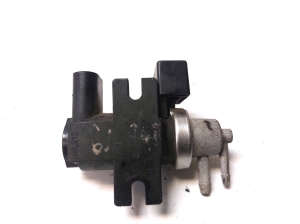 Volkswagen Passat B6 (2005–2010) Magnetventil 906627A - 2