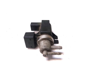 Volkswagen Passat B6 (2005–2010) Magnetventil 906627A - 5