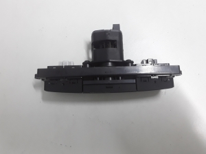 Kia Sorento (2009–2014) Heated seat switch 933402P005 - 4