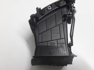 Kia Sorento (2009–2014) Dashboard air vent grilles 2P97420105 - 2