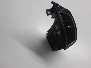 Kia Sorento (2009–2014) Interior ventilation grilles 2P97410105 - 3