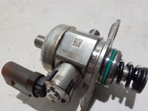 Mercedes Benz GLC-Class 254 (2022–2026) Kütusepump A1390700000 - 4