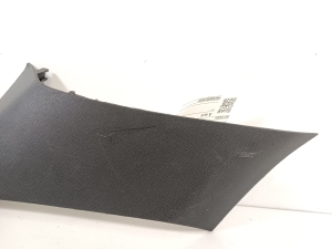 Opel Astra L (2021–2026) Tagumise toe sisekujundus 98417263ZD - 5