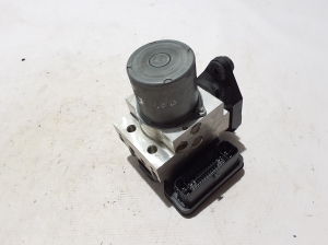 AUDI A4 B9 (2015–2026) ABS unit 8W0614517AG - 2