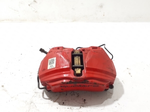 AUDI A4 B9 (2015–2026) Eesmine pidurisadul 8W0615108AA - 2