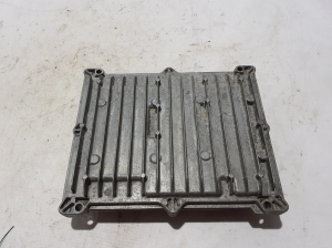 AUDI A4 B9 (2015–2026) Mootori juhtplokk 059907309L - 2