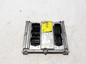   Calculateur moteur  - 059907309L 