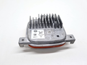 Opel Crossland X X 75 (2017–2026) Xenon headlight control unit 90057556 - 2