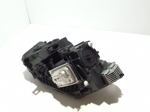 Mercedes Benz GLA-Class H247 (2019–2026) Scheinwerfer vorne A2479064005 - 9