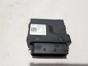   Module de commande de la pompe à carburant  - 4M0906093L 
