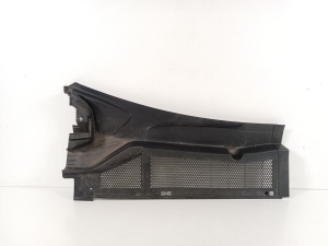  Wiper cowl trim panel  - 9831551280 