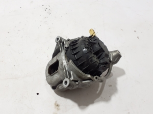 AUDI A4 B9 (2015–2026) Engine mount 4M0199372FF - 2