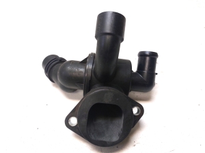 AUDI A6 C7 (2011–2018) Kühlmittelthermostat 03L121111AD - 5