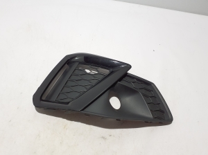 AUDI A4 B9 (2015–2026) Front bumper lower grille 8W0807682AM - 3