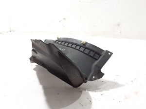 AUDI A4 B9 (2015–2026) Sonstiges Teil der vorderen Radhausschale 8W0853887L - 2