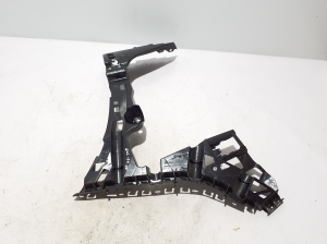 Rear bumper bracket - A2548851004
