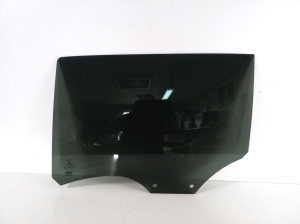   Rear side door glass  - 98 408 366 80 