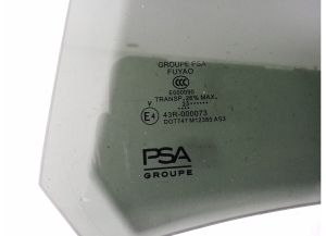 Opel Astra L (2021–2026) Aizmugurējo sānu durvju stikls 98 408 366 80 - 3