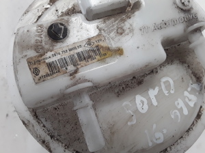 Dacia Sandero (2012–2021) Kütusepump paagis 172021904R - 7