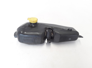   Windscreen washer tank front 