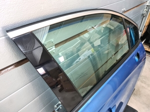 Opel Crossland X X 75 (2017–2026) Priekšējās durvis - 12