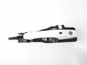   Front door external opening handle and its details  - 1QA21GW7AI 