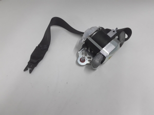 Kia Sorento (2009–2014) Eesmine turvavöö 888102P410 - 2