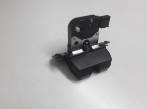 Kia Sorento (2009–2014) Trunk lid lock 812301H000 - 4