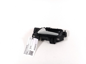   Rear side door interior handle  - 9817544777 