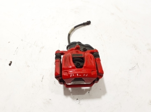 AUDI A4 B9 (2015–2026) Tagumine pidurisadul 8W0615403H - 3
