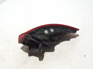 AUDI A4 B9 (2015–2026) Eckleuchte hinten 8W9945091AA - 4