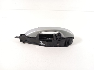 Opel Astra L (2021–2026) Rear side door exterior handle and its parts - 2
