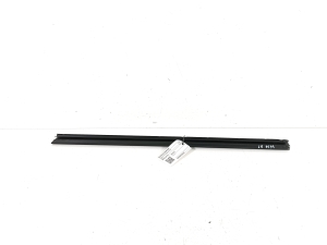 Opel Astra L (2021–2026) Esiukse klaasi sisemine liist 98 473 357 80 - 2