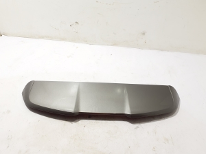   Becquet de hayon  - 8W9827933B 