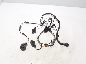 Câble du capteur de stationnement arrière - 8W9971104T