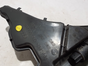AUDI A4 B9 (2015–2026) Réservoir lave-glace avant 8W0955451L - 2