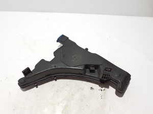 AUDI A4 B9 (2015–2026) Réservoir lave-glace avant 8W0955451L - 3