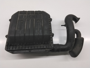 Skoda Citigo (2011–2026) Luftfiltergehäuse 04C129611J - 5