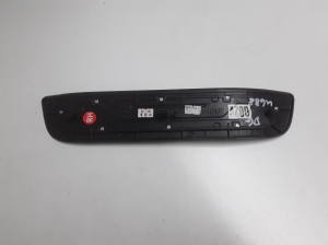 Kia Sorento (2009–2014) Inner sill trim 858952P100 - 2
