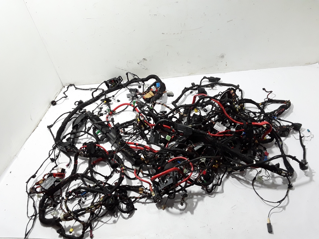 Used AUDI A4 Wiring cabin 8W1974030J