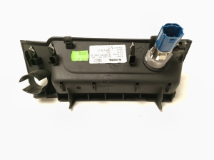 AUDI A4 B9 (2015–2026) Sonstiges Teil der Mittelkonsole 8W0864131 - 4