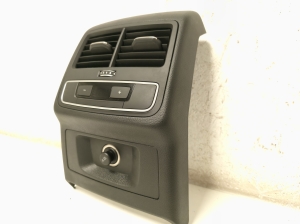 AUDI A4 B9 (2015–2026) Salongi konsooli muu osa 8W0864376 - 2