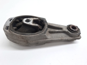   Engine mount  - 9802483780 