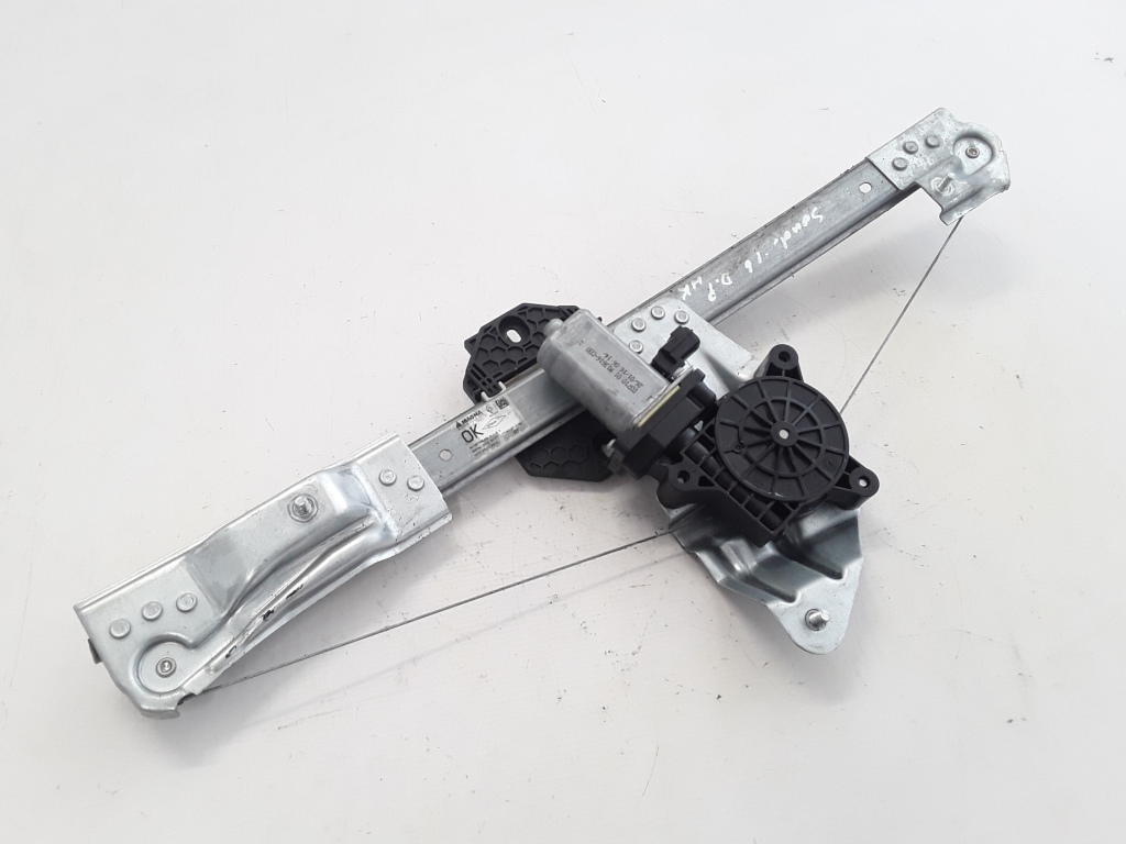 DACIA Sandero 2 generation (2013-2020) Front Right Door Window Regulator 807209299R 21084254