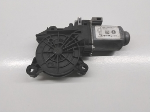Skoda Citigo (2011–2026) Front door window regulator motor 8RU959802 - 4