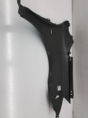 TOYOTA Avensis T25 (2003–2008) Priekšējais spārns 5381205040 - 3