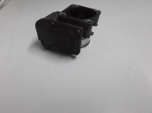 Kia Sorento (2009–2014) Drosselklappe 351002F100 - 3