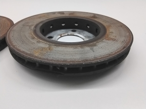 Skoda Citigo (2011–2026) Front brake disc 1S0615301L - 5