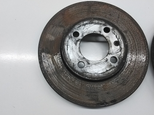  Bremsscheibe vorne  - 1S0615301L 