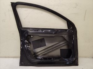 Volkswagen Passat B7 (2010–2014) Front door 15411259 - 2